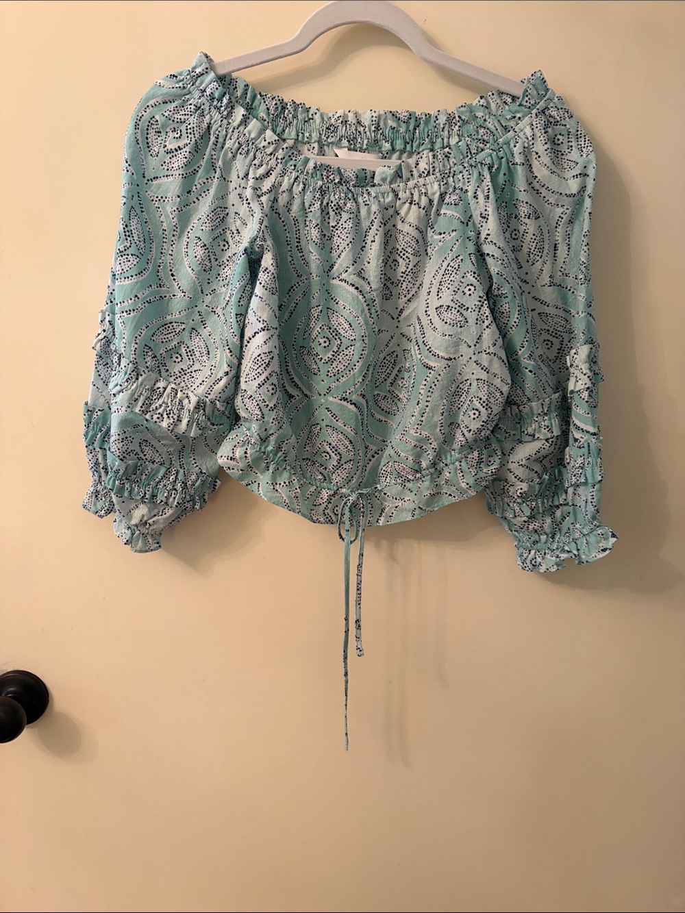 LC Lauren Conrad Aqua Paisley Off-Shoulder tie Crop Top